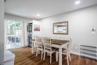 2 Bed, Moroccan style Tvs,Kids Essentials, Crib,walk to Golf - Chapel Hill - 2