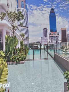 Mumz Service Apartment At Quill Residence - 0