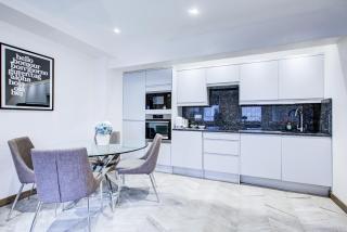 London Marylebone Apartment - 8
