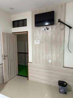 Hotel Savera - 9