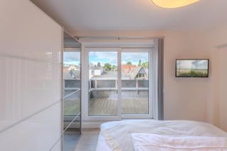 Penthouse Stine - 2