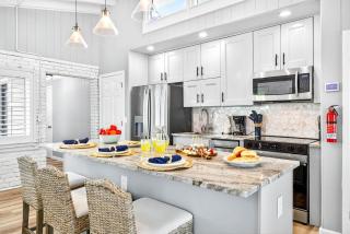 Castaway Waterfront Home - 1