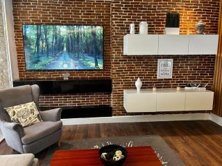 Charming 3 Bedroom Apt in Agdal - 4