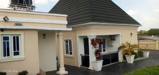 IBADAN LUXURY APARTMENT - Moniya - 0