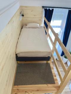 Esther Downtown Apartman- with AC& 5 beds - 6