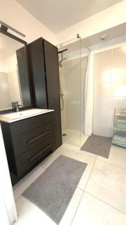 Jardin Marenda - 2 Bedroom Flat with Idyllic Garden in Antibes Old Town - Stay In Antibes - Antibes - 1