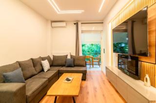 Cozy 2-Bedroom by Flisvos Marina - 6