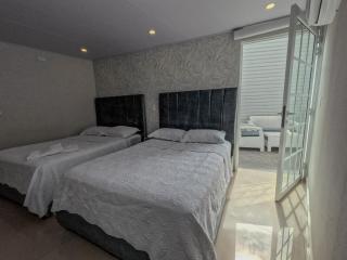 Oasis Hotel - 4