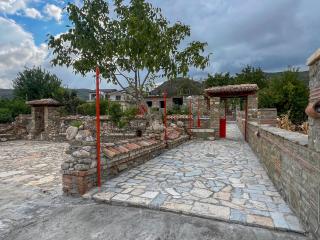 Countryside Home - 2