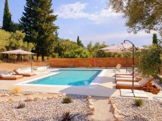 Rustic Luxury Villa Lefkas Greece - 8