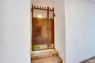 SPOT ON Stay In Banarasiya - 7