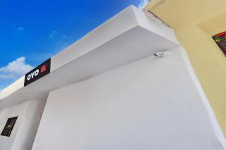 SPOT ON Stay In Banarasiya - 6