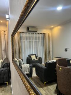 HA LUXURY 3BEDROOM LAKEVIEW munyonyo - 8