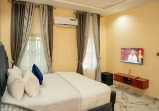 Greatman's Apartment - 4