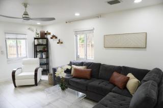 Pool House in Fort Lauderdale - 1