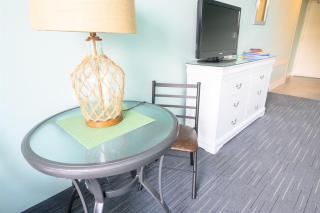 Low Floor, Studio, Ocean View, Nice, Heated Pools! - 6