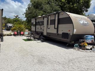 RV In The Keys a Tropical Retreat - 0