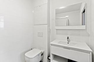 Odeon Designer Apartments and Rooms I Self Check In - 2