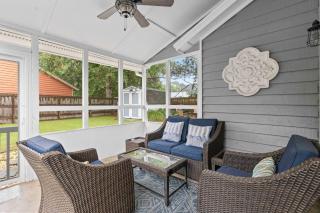 Coastal Haven 5 mins to Beach 15 mins to dtwn - 6