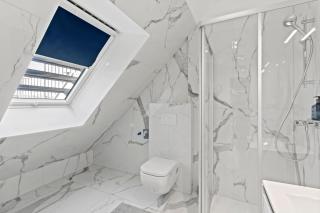 Odeon Designer Apartments and Rooms I Self Check In - 4