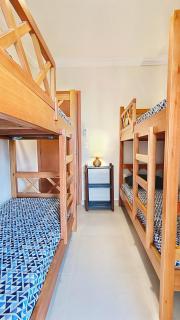 Apartamentos 300m Praia das Toninhas - com vista para o mar - 5