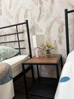Ideally located spacious 3 bedroom house - 2