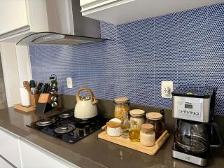 Apto alto padrão na Praia de Torres - 550m do mar - 1