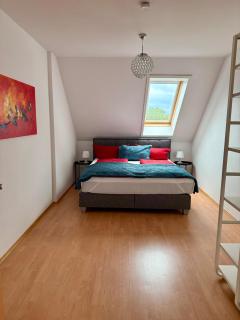 Mc Home Self Check-In Loftartiges und großes Apartment mitten im Grünen mit Balkon DG06, in Dobl bei Graz - 8