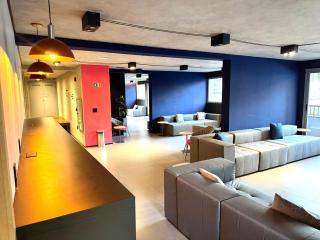 Studio Novíssimo Vila Olímpia! Ar Academia TV 4k CoWorking Lavanderia Pet Place Wifi! 10 min Congonhas! - 1