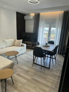 Sunset Horizon Apartments - 6