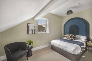 Luxe Ami Tran Spacious Penthouse by PolkaStays - 2