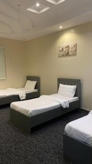 شقة بصالة وغرفتين نوم حديثة - Jazan - 3