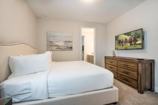 Cozy Home With Private Pool, Air Hockey Table Near Disney With Waterpark & Resort Access At Encore Resort - 7702Gr - 2