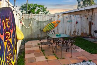 Vintage Vibes - Grill Chill & Beach Thrills - 4