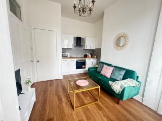 Spacious 1BR Flat By Edinburgh City Centre - Édimbourg - 0
