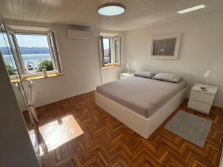 Apartman BELLA - Karlobag - 3