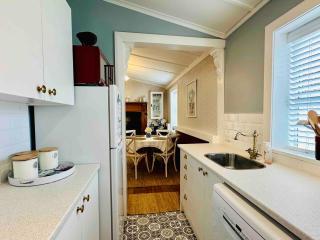 Fig Tree Cottage - 3