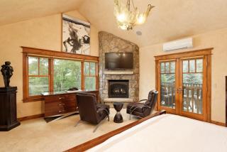 Artful Roaring Fork Estate - 6