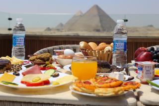 Crowne Pyramids View inn - 7