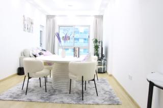 Stylish Marina 1BR, Balcony, Walk to JBR & Marina - 9