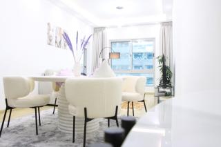 Dubai Marina 1BR with Balcony, Near Metro, Walk to JBR beach & Marina Promenade - 8