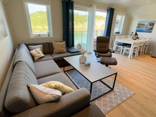 8 person holiday home in Urangsvåg - Ervik - 1