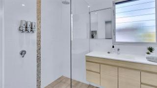 Tranquillity by the Sea - 7