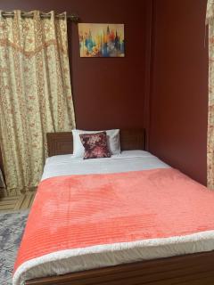 Cozy apartment on South 90th St Front of Dusit Thani Hotel - 7