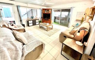 The Top Deck - - 1