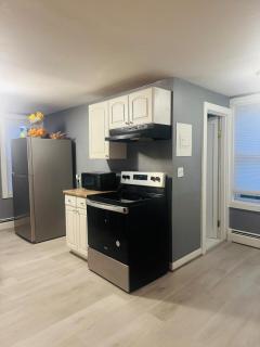 2BR Entire Apt MA Family Home - 4