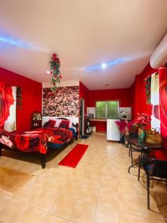 Rose bungalow at Ya Nui beach - 8
