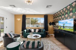 2 BR House, Pool, Hot Tub, 15 min Barrett Jackson! - 2