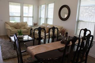 Amazing Katy home - 6