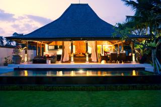 Aventus Beach Grandé Villa Gianyar - 5